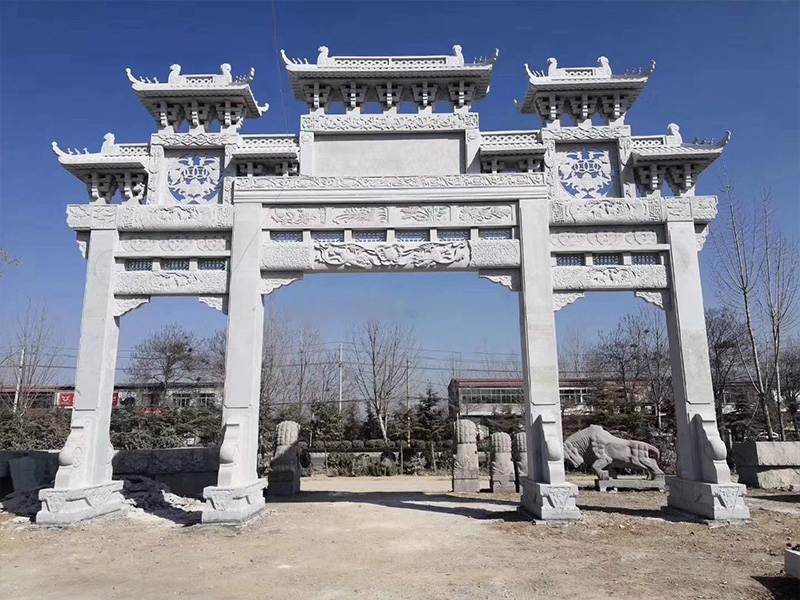 農(nóng)村石牌坊