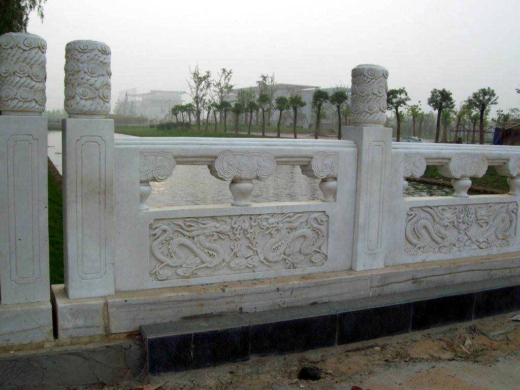 河道漢白玉石護(hù)欄廠家